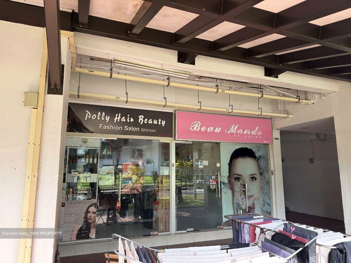 Hougang Avenue 1 (D19), Retail #569569001